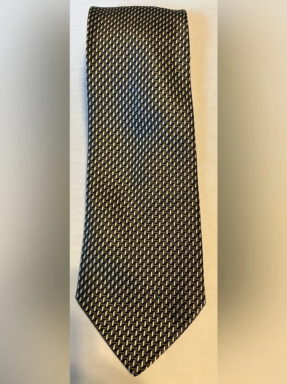 Men's Montebello Black and White Geometric Woven Tie